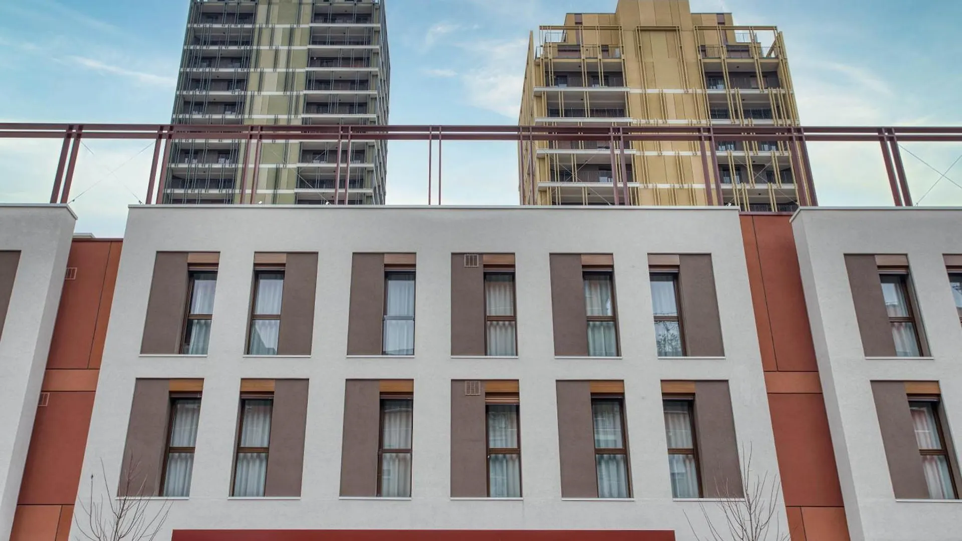 Limehome Milan Park Towers 0*,  إيطاليا