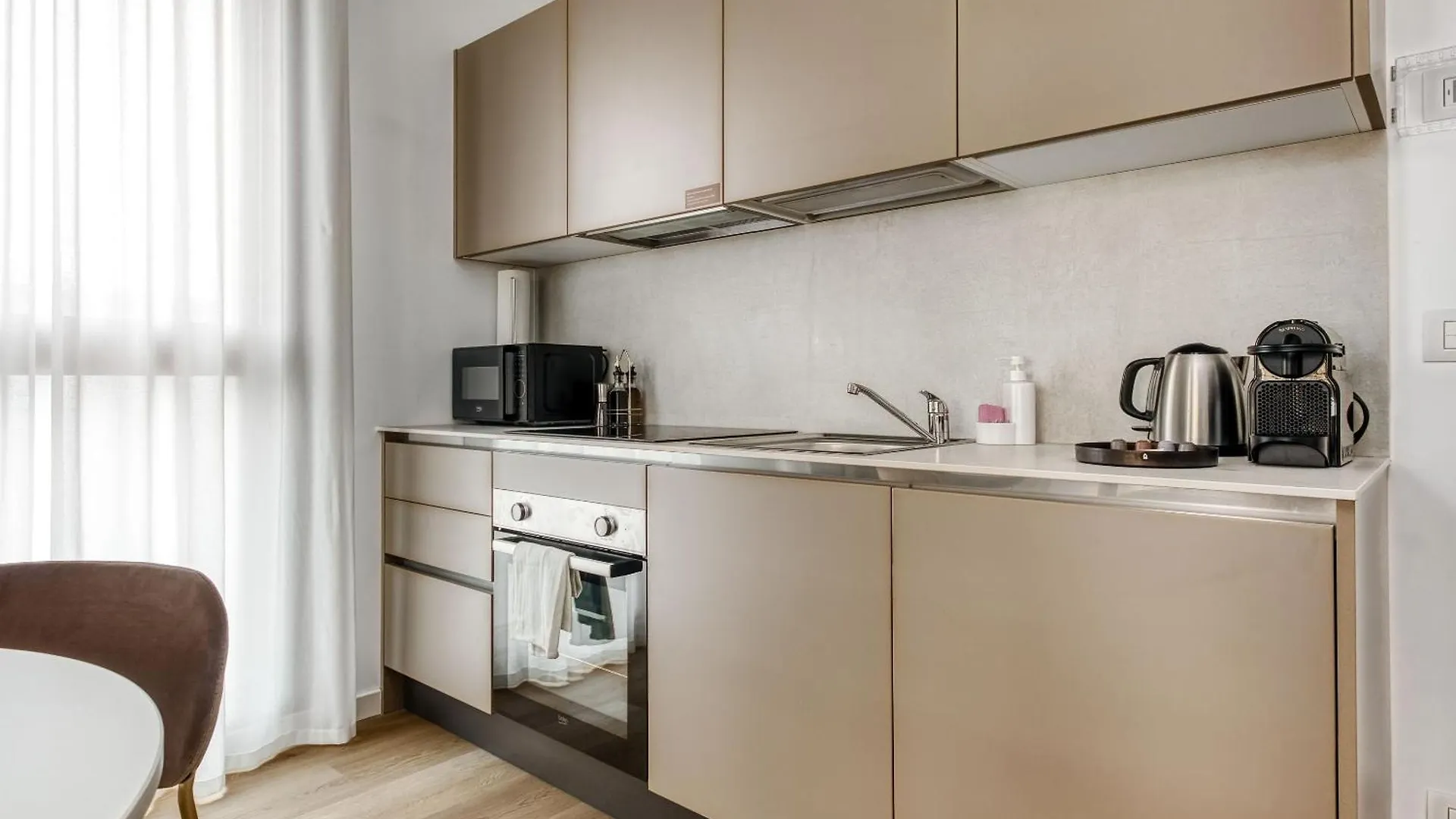 Limehome Milan Park Towers شقة