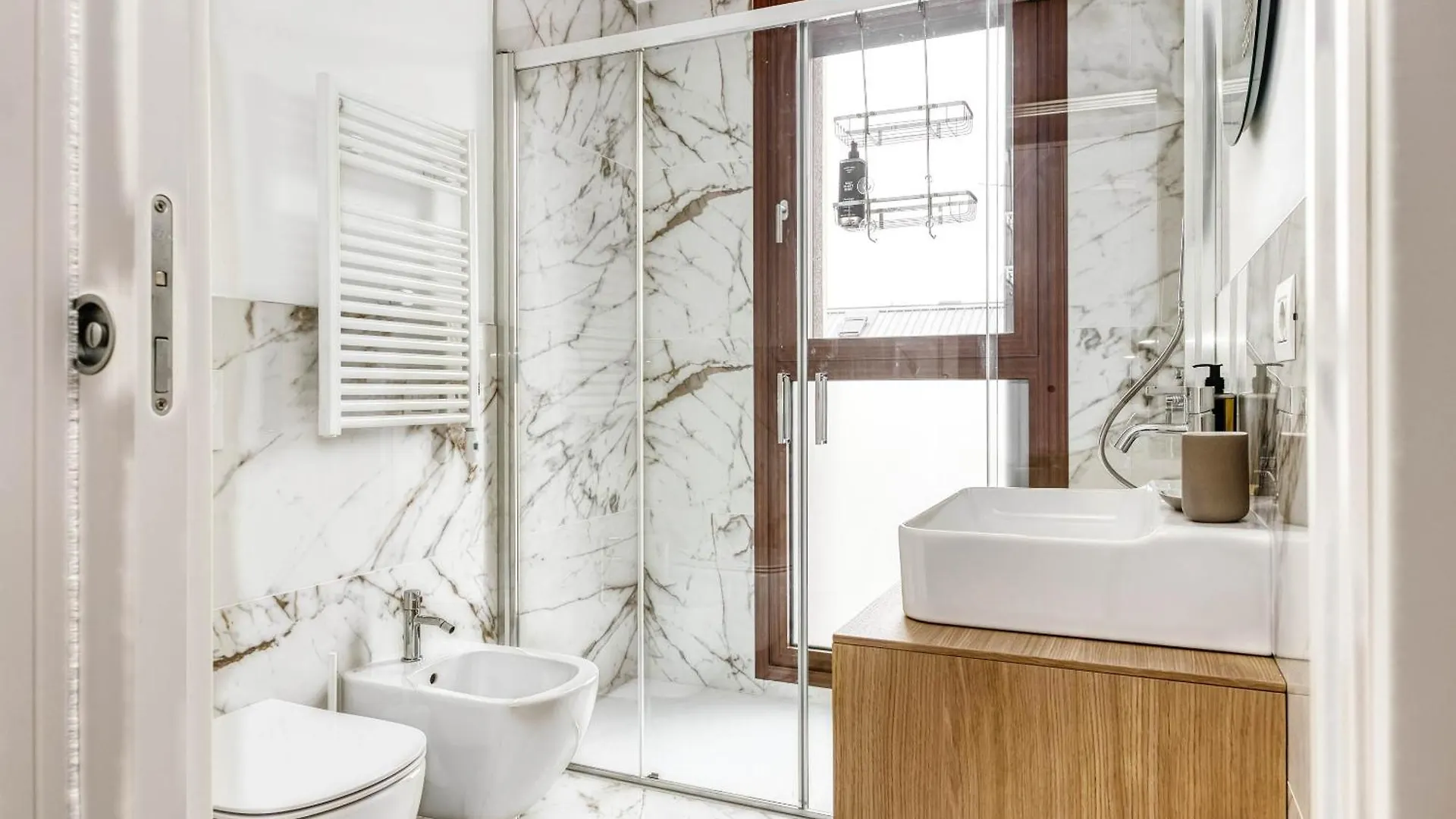 Limehome Milan Park Towers إيطاليا